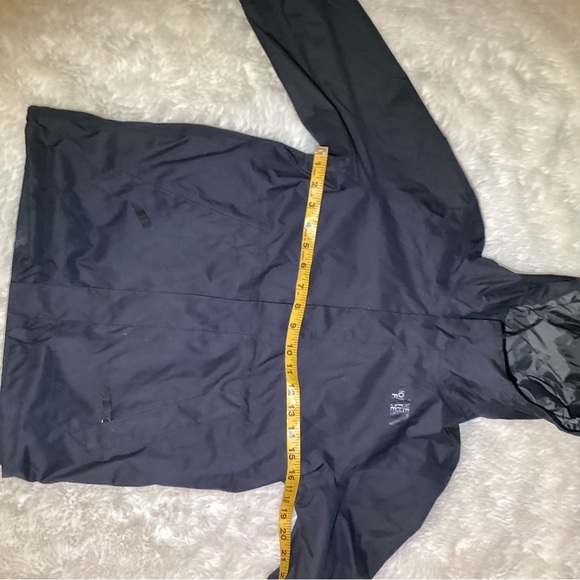 THE NORTH FACE Boys Black Dryvent 2 Layer Hoodie Zip Jacket Size 10/12 - Picture 9 of 10